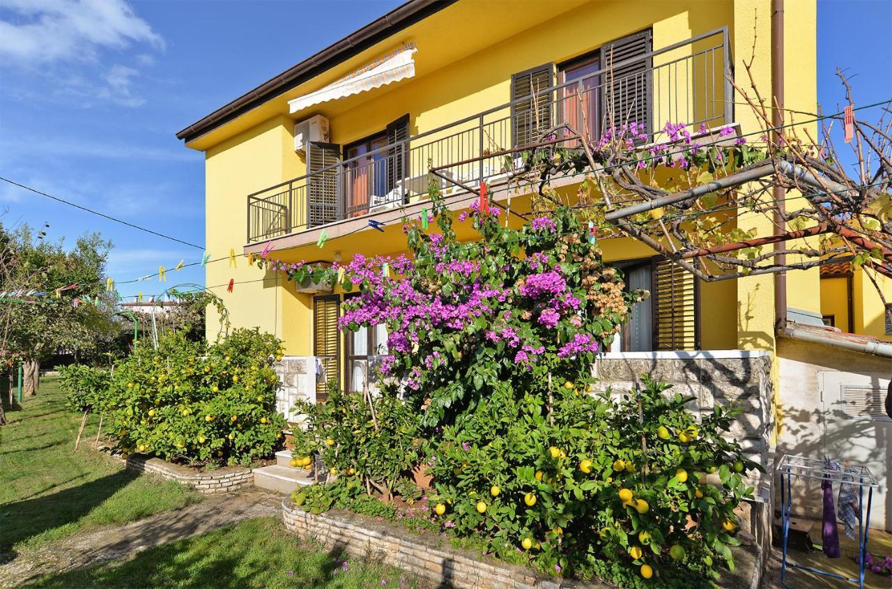 Apartments Danijel 1956 Pula Luaran gambar