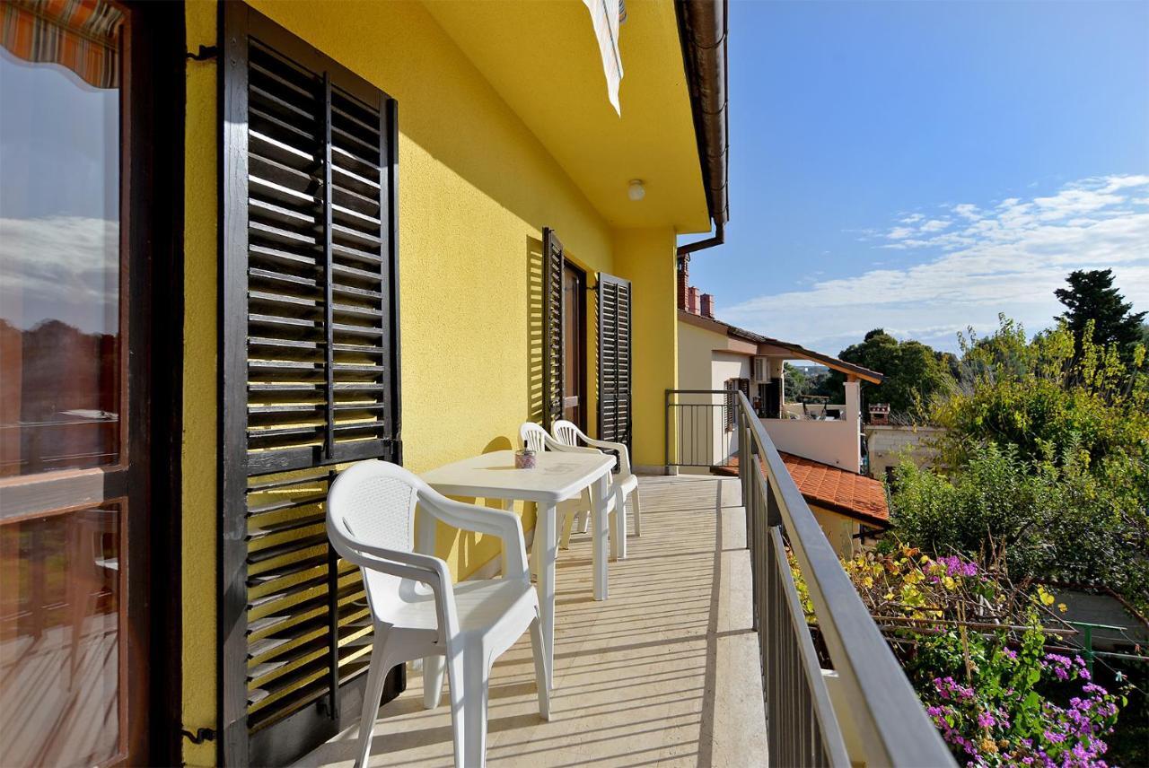 Apartments Danijel 1956 Pula Luaran gambar