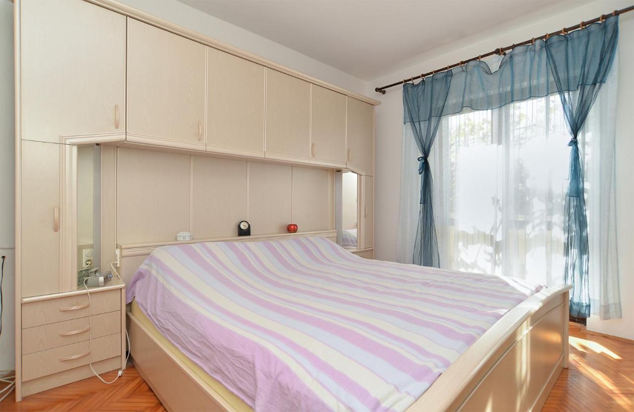 Apartments Danijel 1956 Pula Luaran gambar
